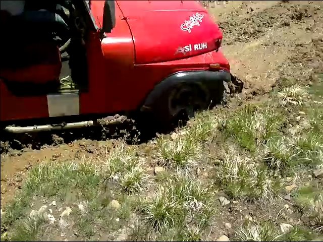 024.mp4_000551990.jpg