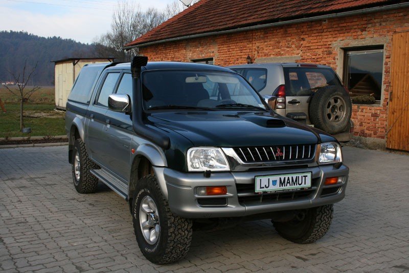 03mitsubishil200omesafa.jpg