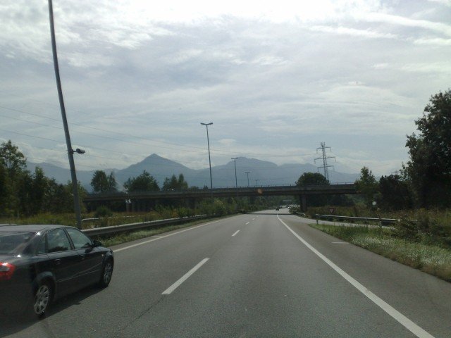 040920112729.jpg