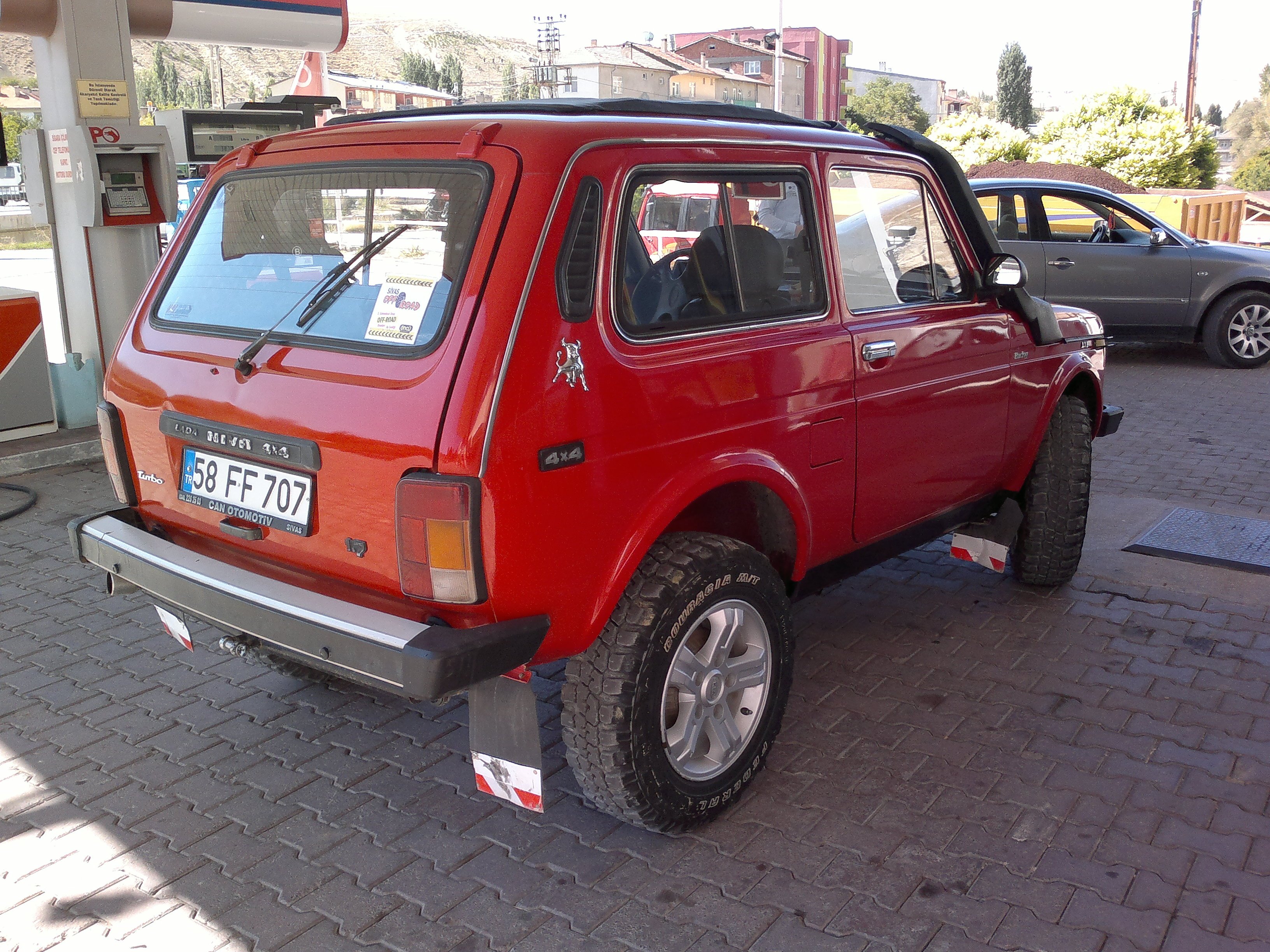 051020112005.jpg