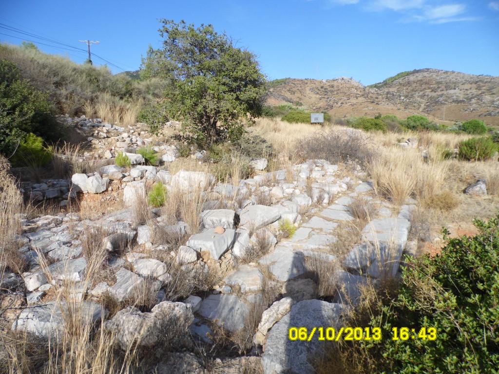 06-10-16-43-Datca-Apollon2.JPG