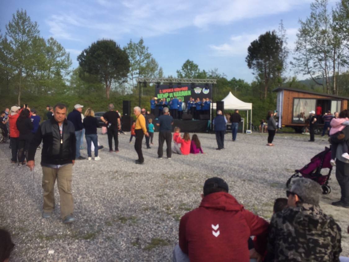 06ede983f010fe2162f57169781b4029.jpg