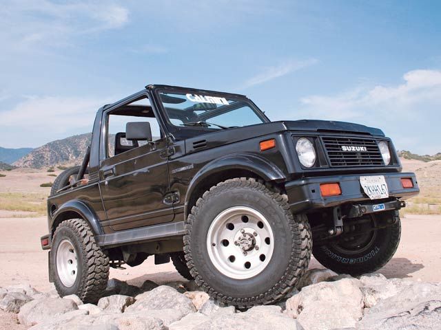 0704_4wd_02_z+1988_suzuki_samurai_buildup+after.jpg