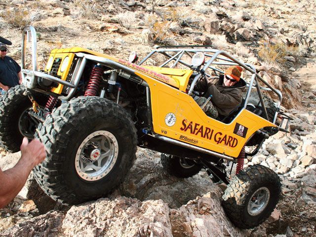 0806_4wd_08_z+allpro_off_road_jamboree+land_rover_buggy.jpg