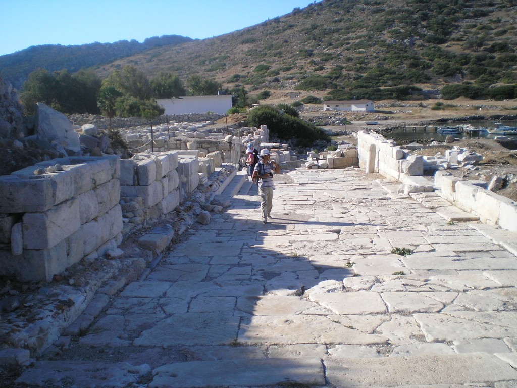 09-10-10-00-KnidosMhmt.JPG