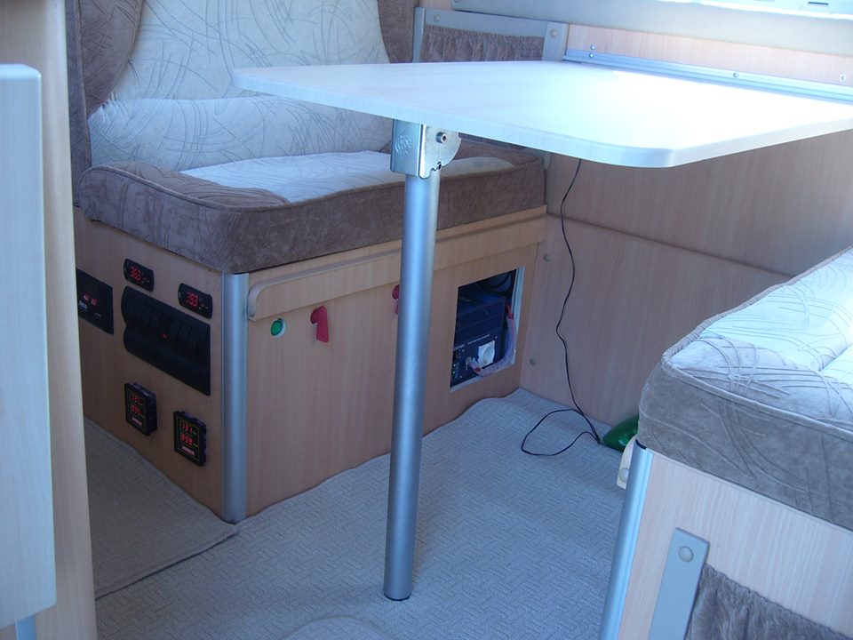 09.jpg
