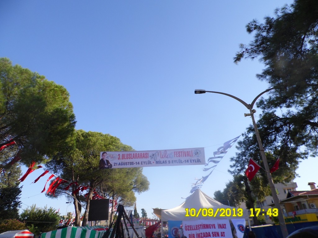 10-09-17-43-MilasFestivalAfis.JPG