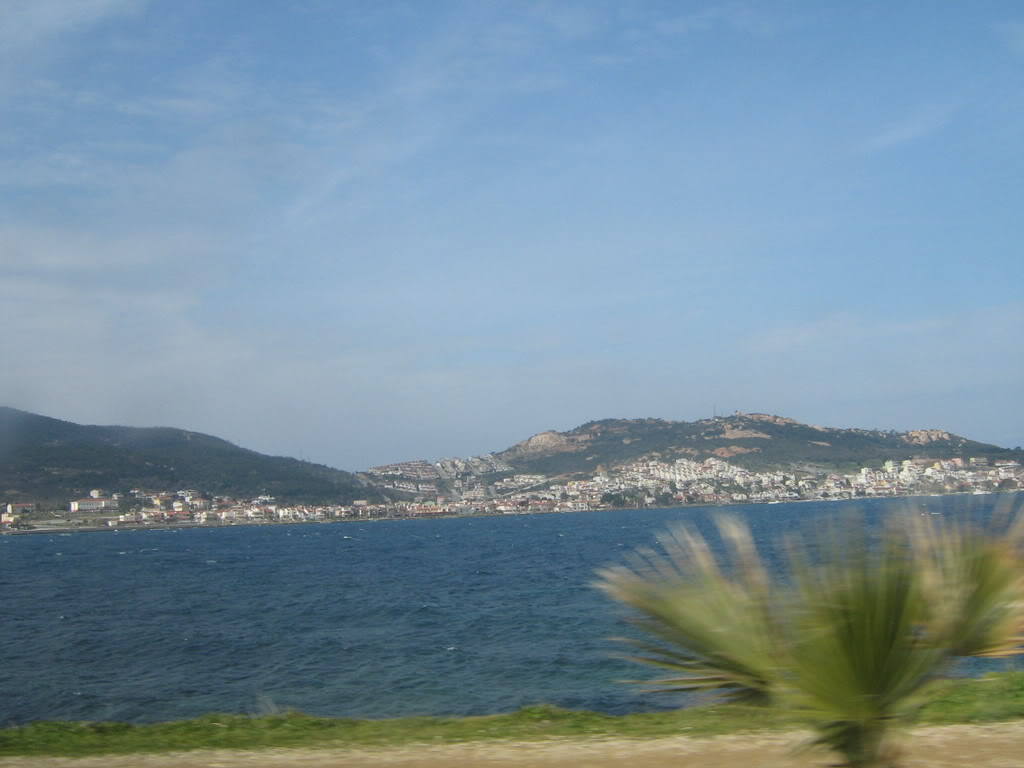 10-11ubatFOA096.jpg
