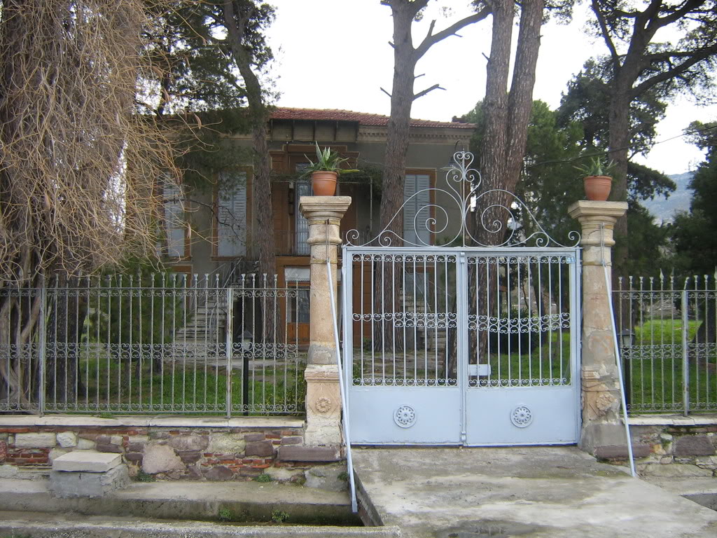 10-11ubatFOA114.jpg