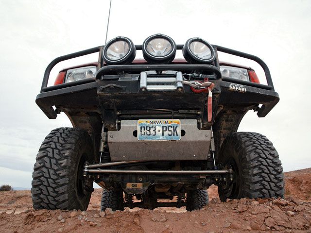 129_0605_03_z+1996_land_rover_discovery+front_bumper.jpg