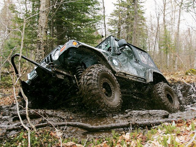 131_0609_04_z+1998_Jeep_TJ+drivers_side_view.jpg