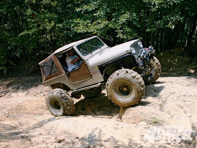 131_0902_10_z+february_2009_4x4_trucks+1973_jeep_cj7.jpg