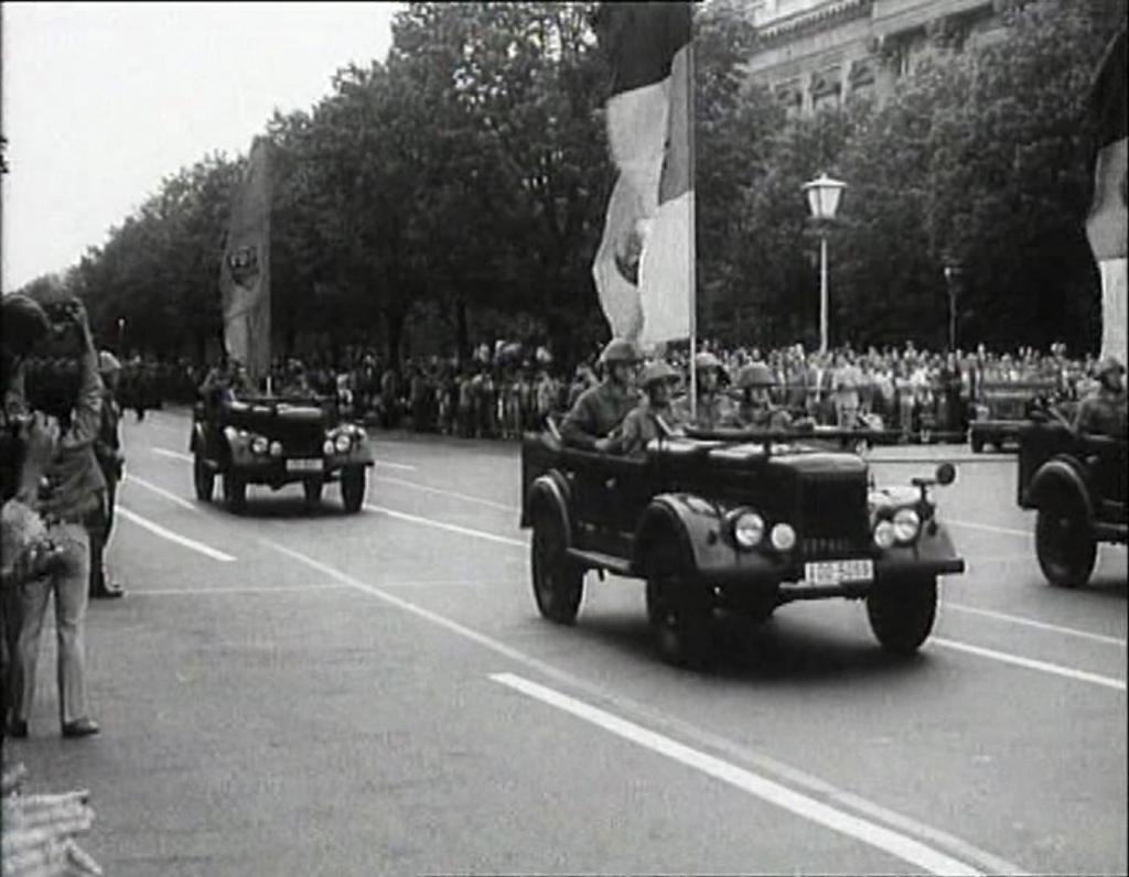 13Aug1971b_zps4655b821.jpg