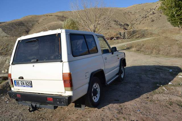 1988 Nissan Patrol3.jpg