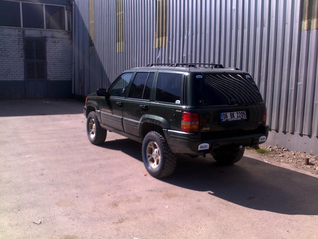 20032010244.jpg