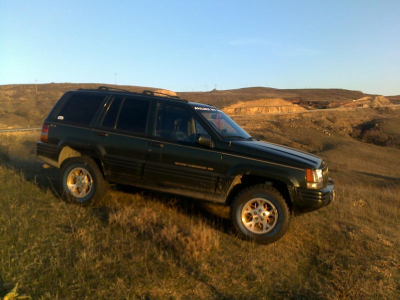 20032010256.jpg