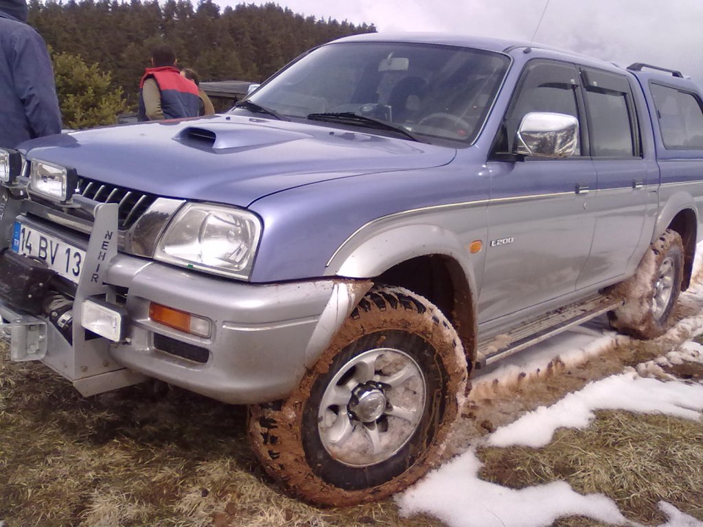 20032011186.jpg