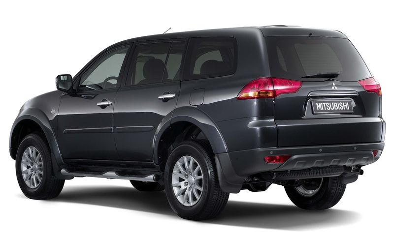 2008-mitsubishi-pajero-sport-suv__1_.jpg