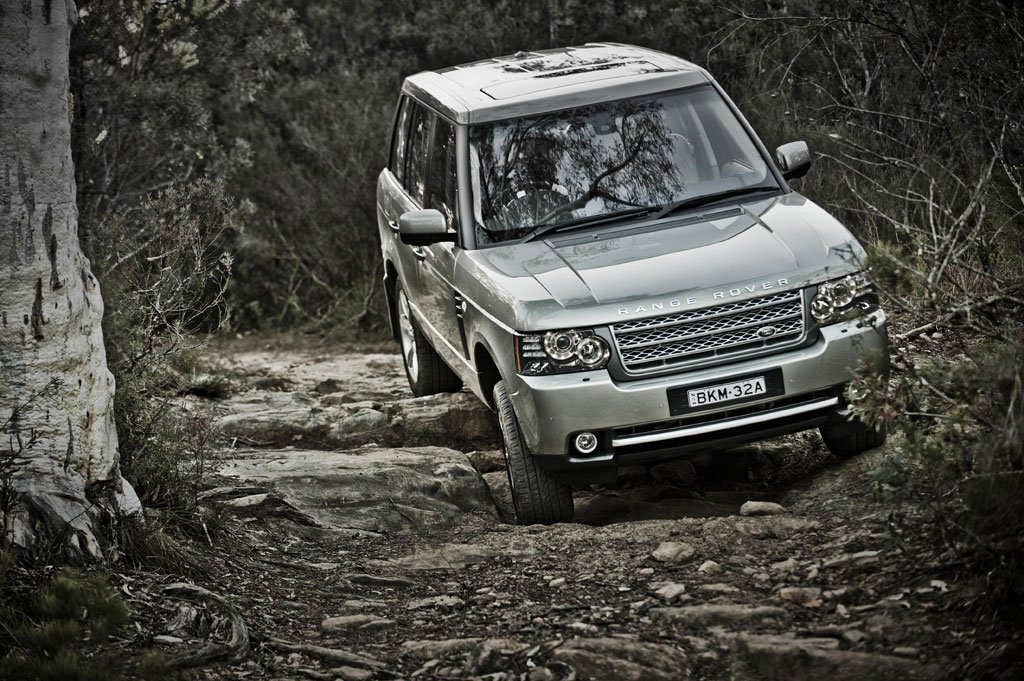 2010-Range-Rover-Vogue-7.jpg