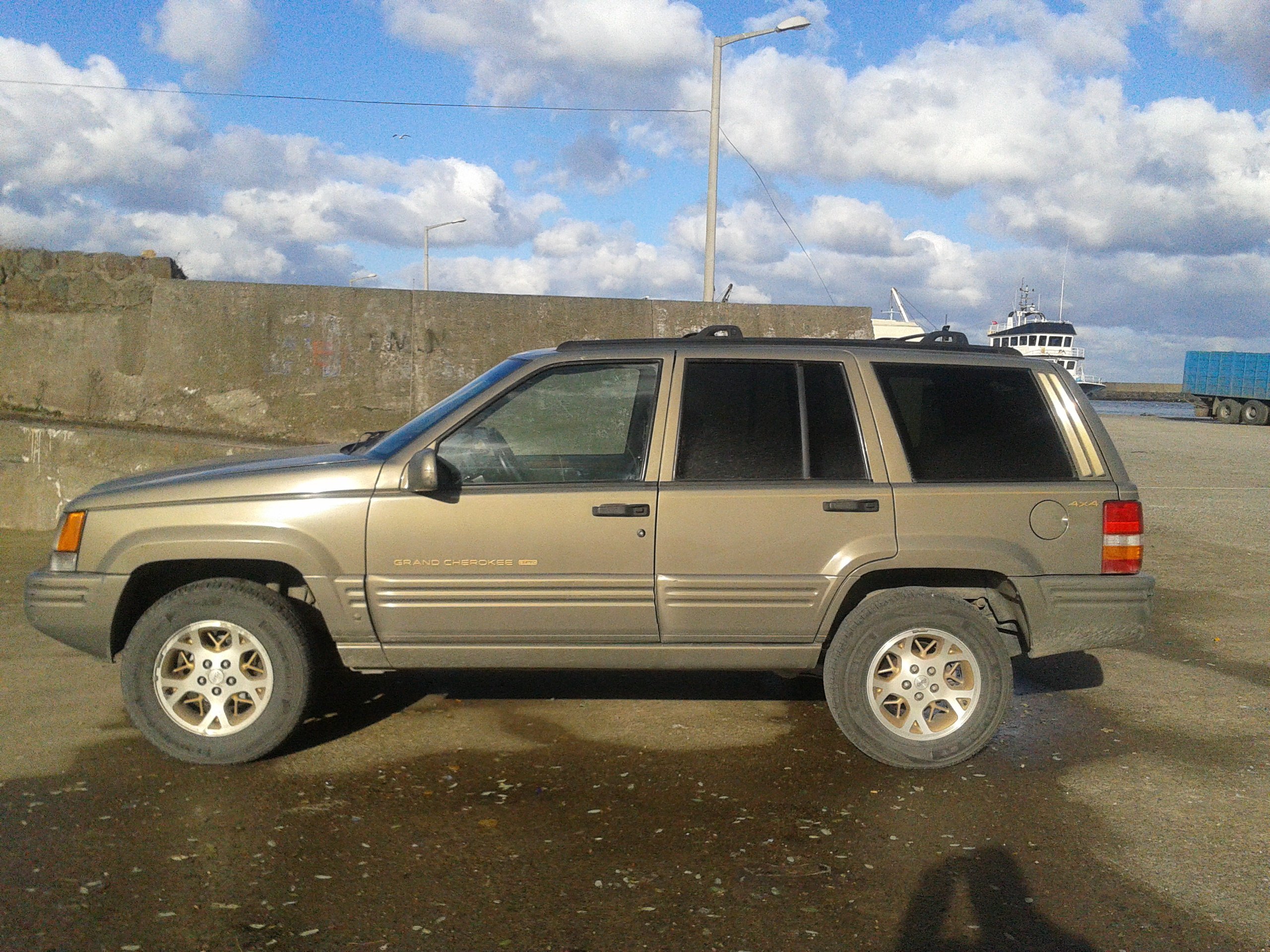 2011-11-24 13.31.01.jpg