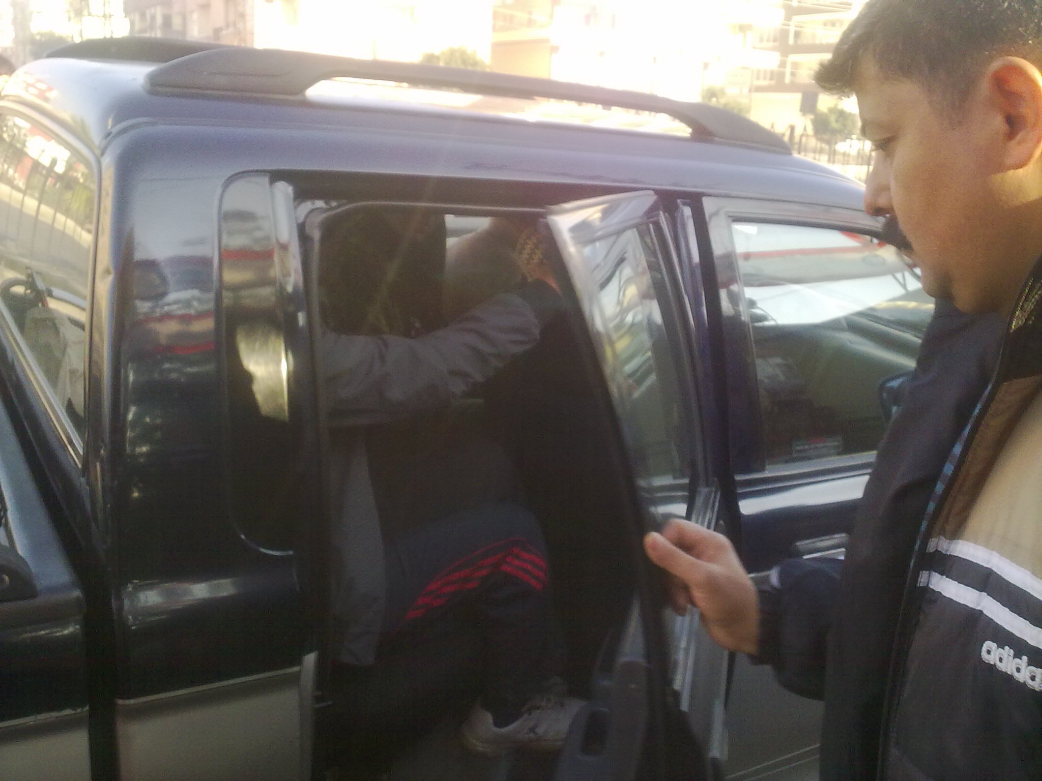 201120113885.jpg