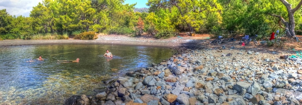 20130915_113954_tonemapped (1024x356).jpg