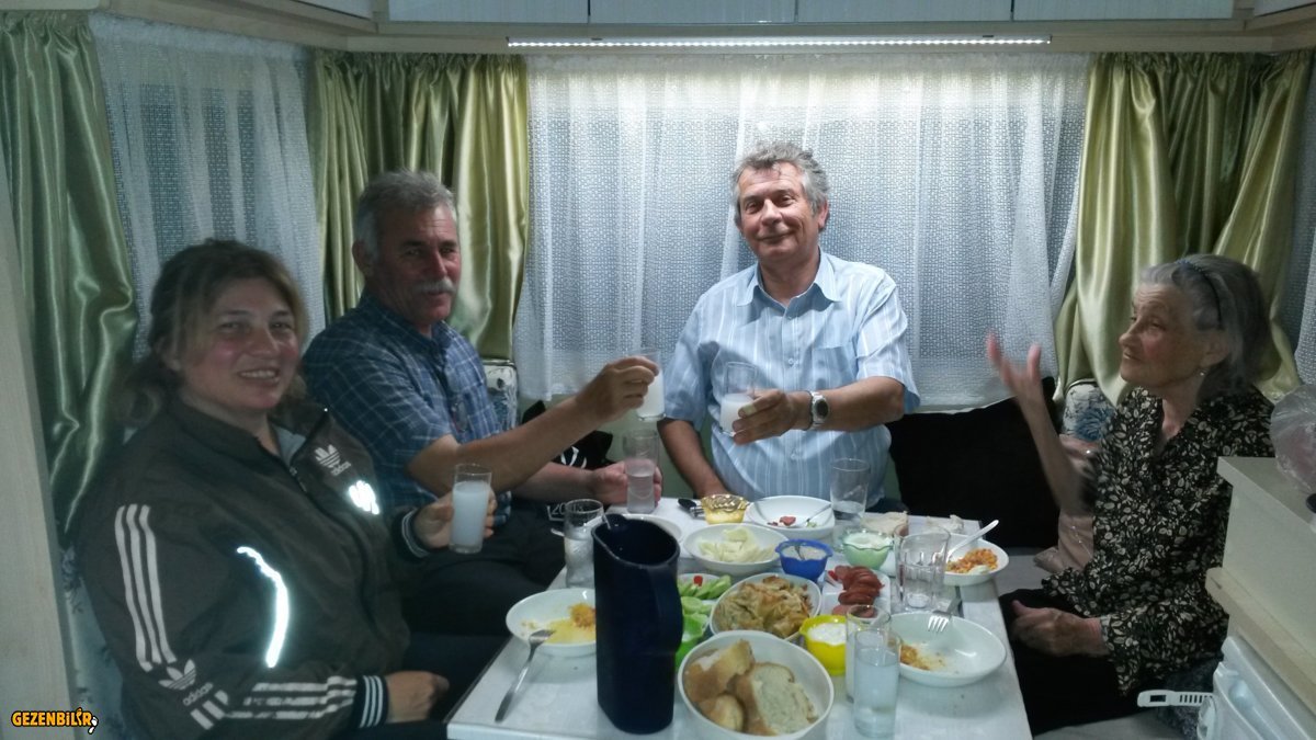 20160507_220817.jpg