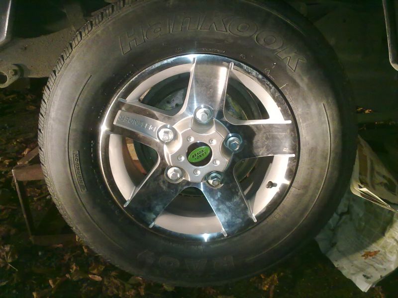21102010181.jpg