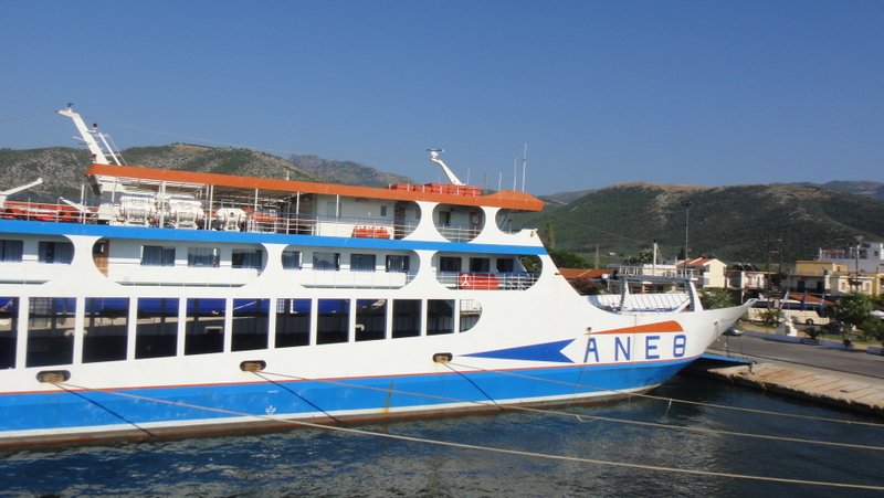 225.JPG