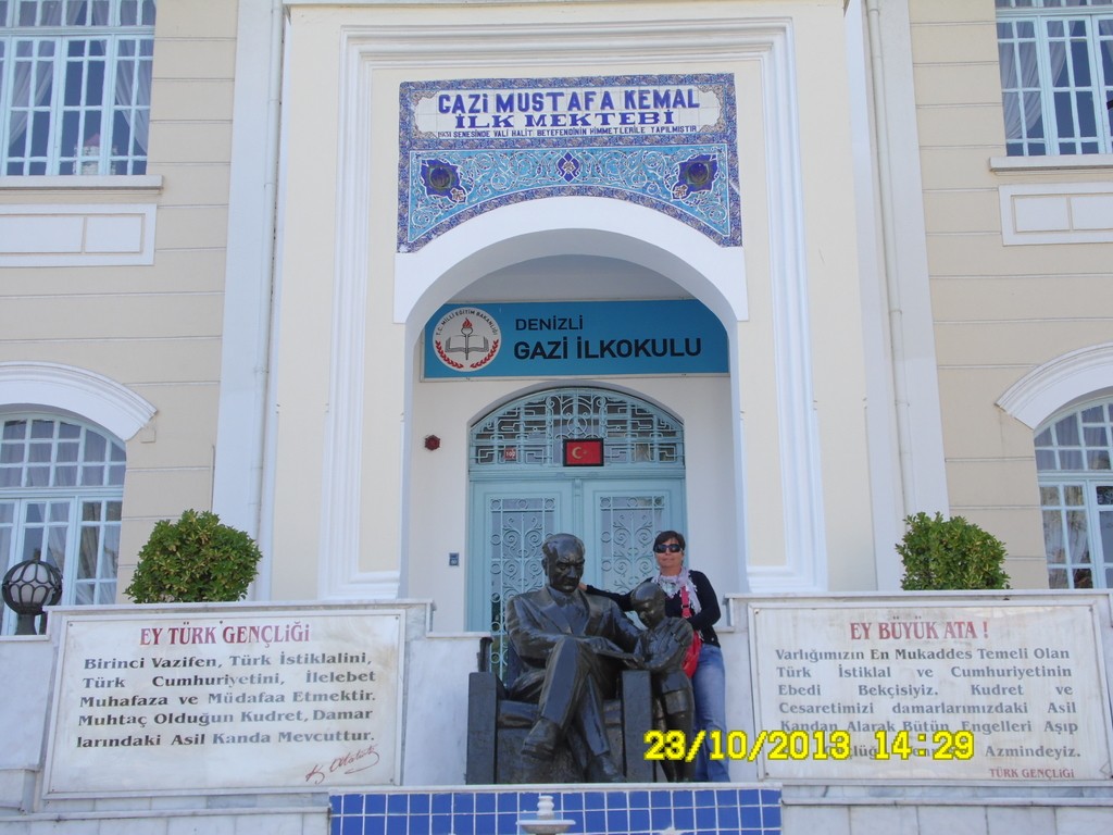 23-10-14-29-denizli-gaziokulu3.jpg