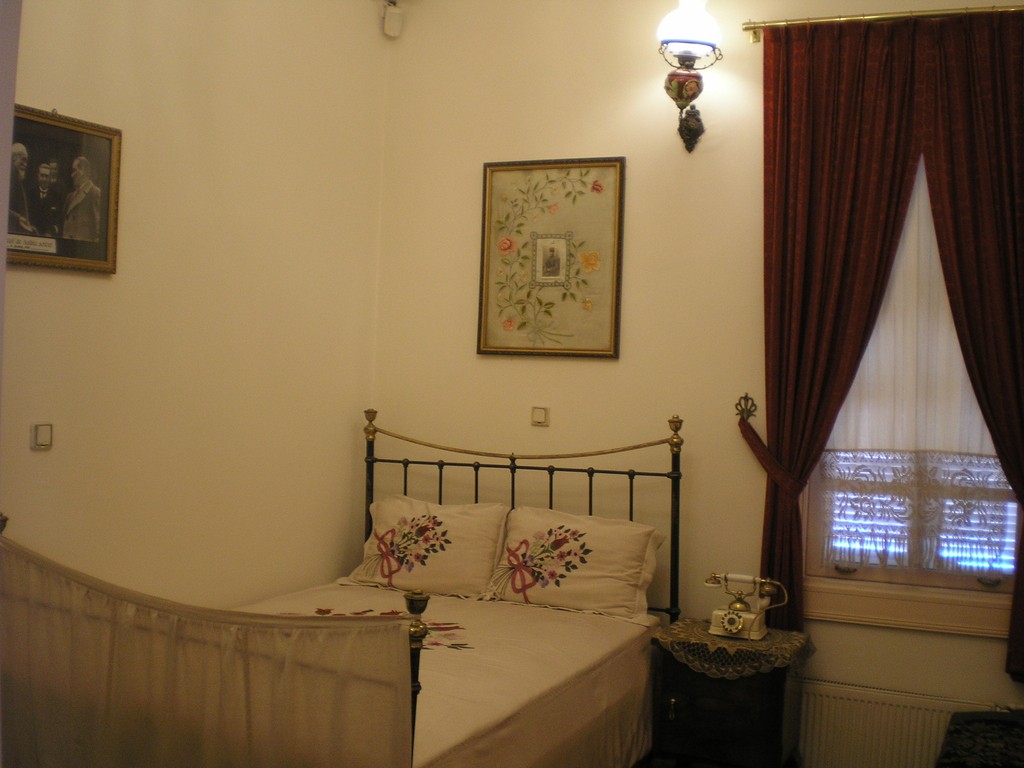 24-10-11-08-DenizliAtaturkOdasi.JPG