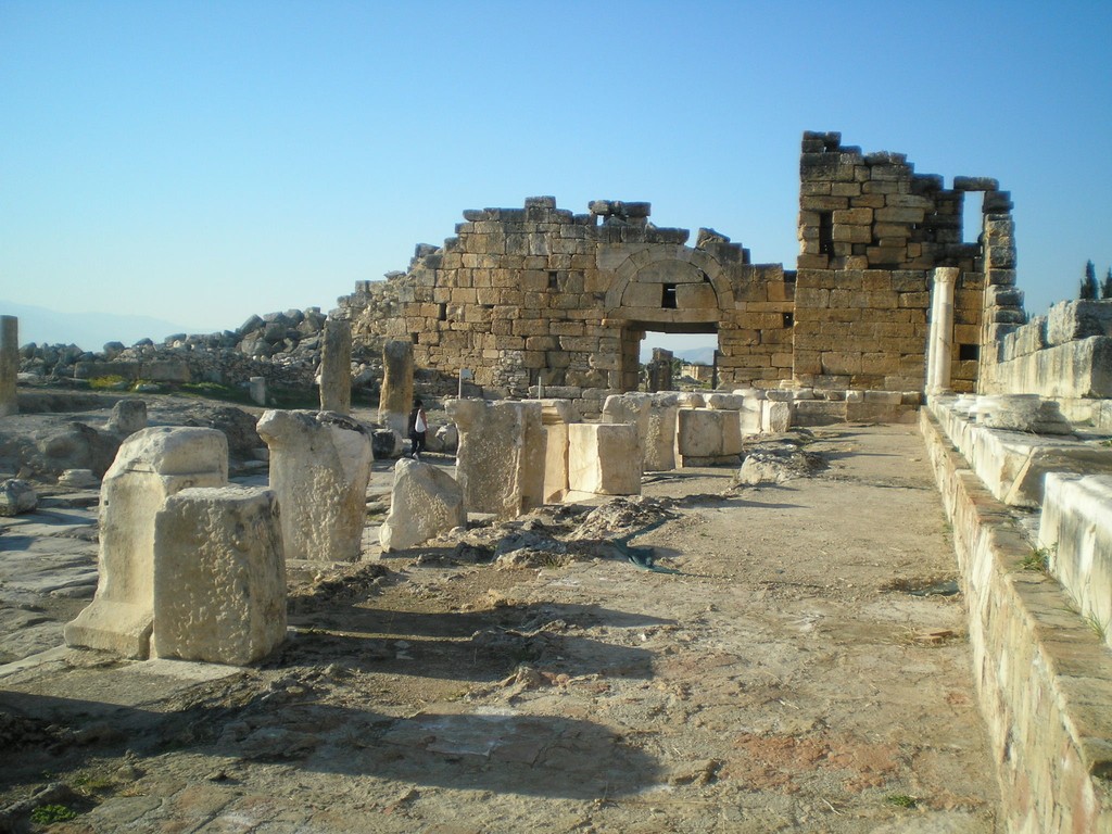 24-10-16-33-HierapolisCadde1.JPG