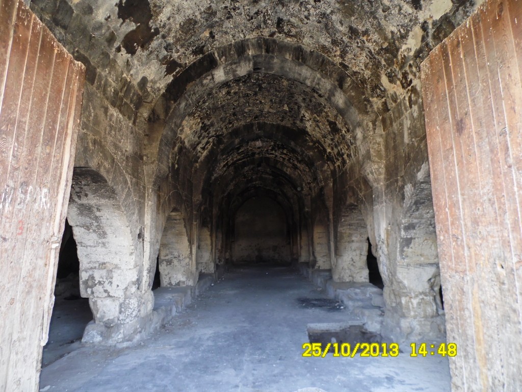 25-10-14-48-AfyonCardakKervansarayIc.JPG