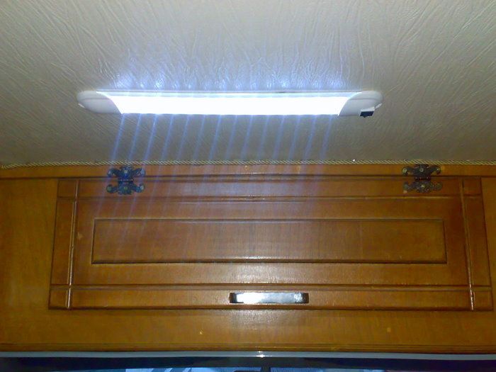 28012010090.jpg