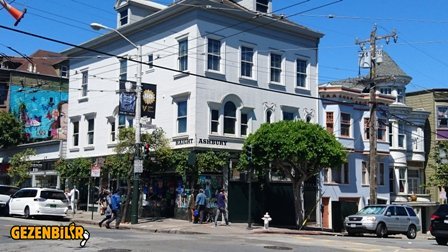 3-H aight Ashbury.JPG