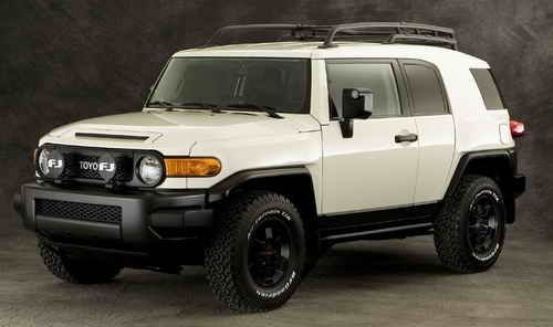 47-2102-Toyota-FJ-Cruiser-Trail-Teams-Price.jpg