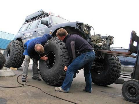 49-inch-modified-patrol-chevy-14-aegir-and-oskar.jpg