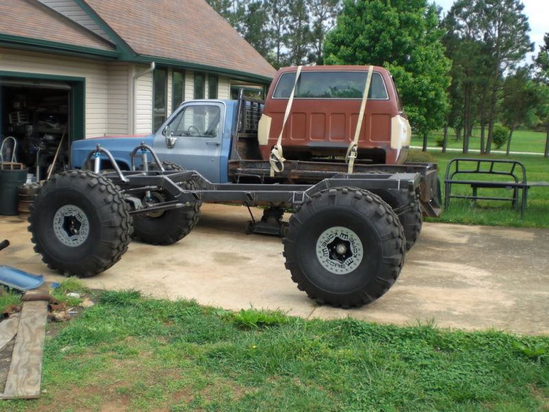 4x4083.jpg