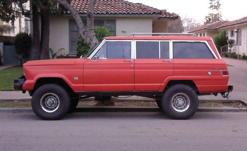 63Wagoneer-LH_01.jpg