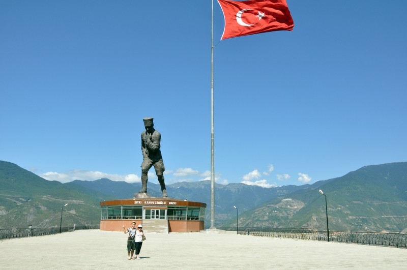64_800x531.JPG