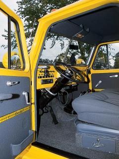 674large+1960_willys_wagon+dashboard_view.jpg
