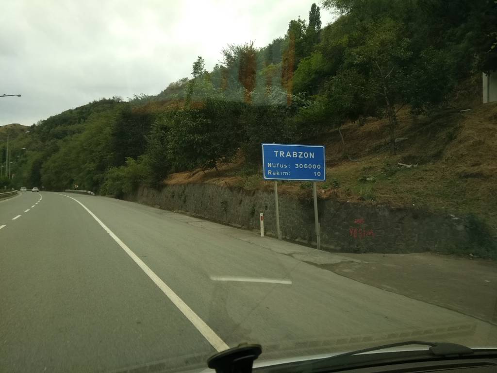 81ce04aa0890d64781fc3291c29957e6.jpg