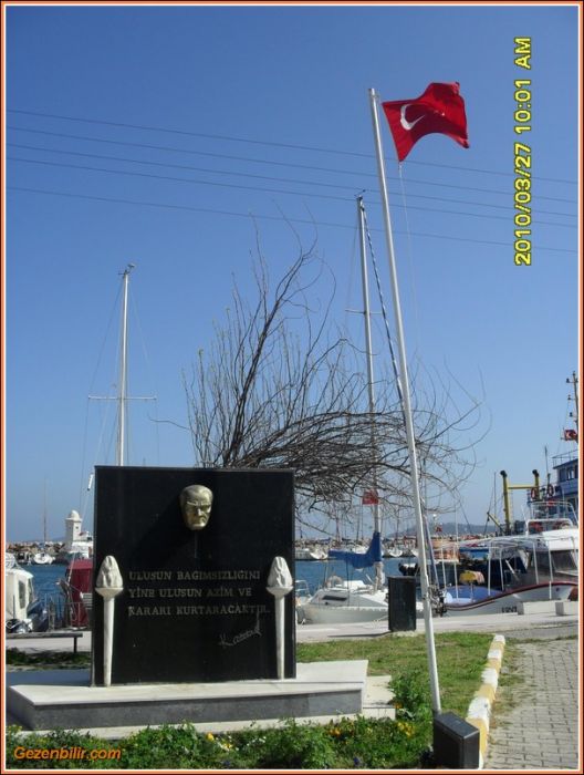 ÃƒÂƒÃ‚Â„ÃƒÂ‚Ã‚Â°skele AtatÃƒÂƒÃ‚ÂƒÃƒÂ‚Ã‚Â¼rk Heykel.jpg
