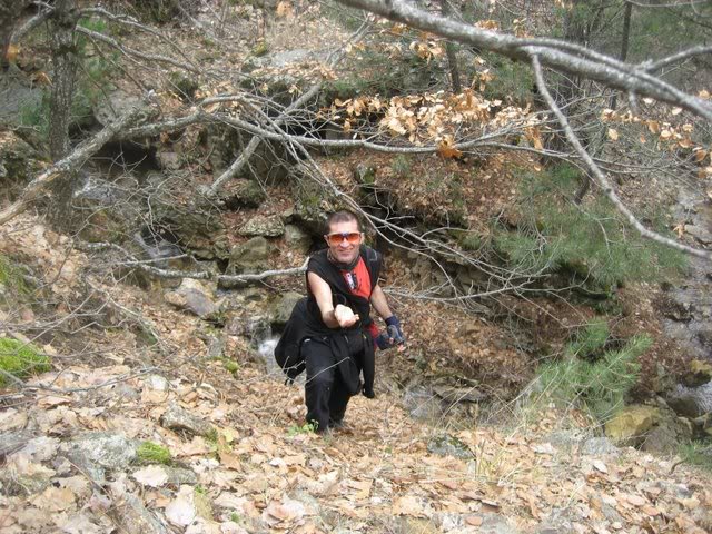aksak20021.jpg