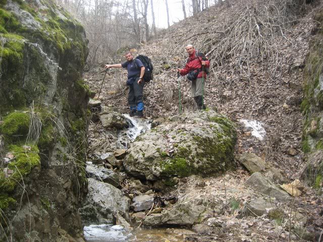 aksak20025.jpg