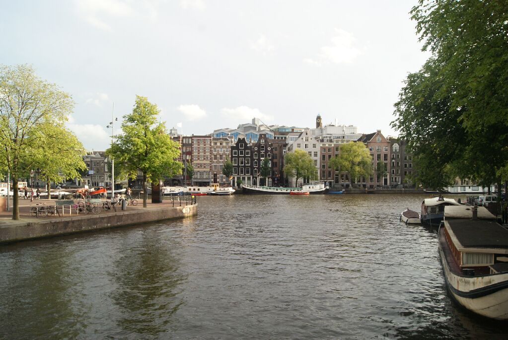 Amsterdam2 F24.jpg