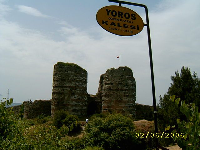Anadolu kavaÃƒÂƒÃ‚Â„ÃƒÂ‚Ã‚ÂŸÃƒÂƒÃ‚Â„ÃƒÂ‚Ã‚Â± Yoros Kalesi18.jpg
