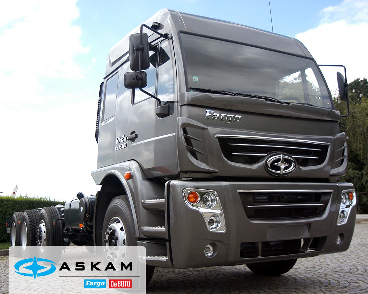 AS-32300-LN-1280_1024.jpg