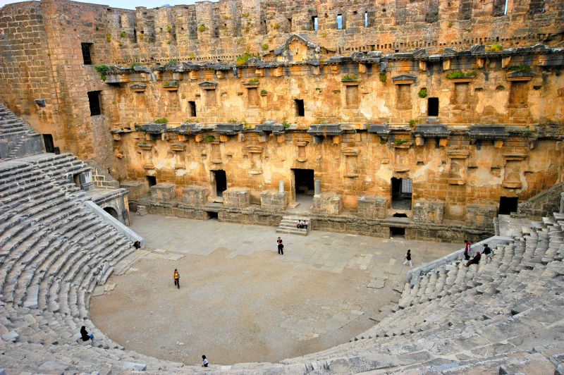 Aspendos Tiyatro1.jpg