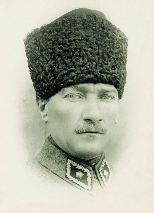Ata 023.jpg